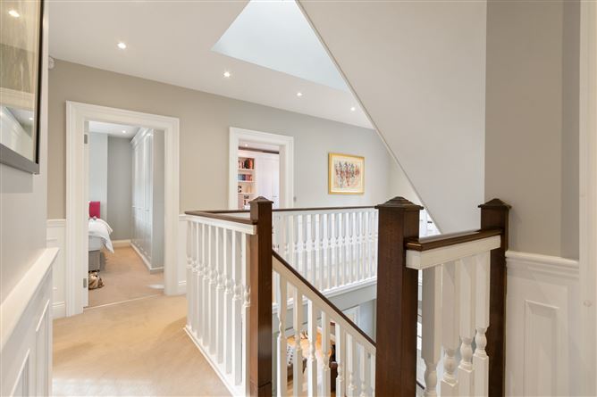 43 St Helen's Road, Booterstown, County Dublin