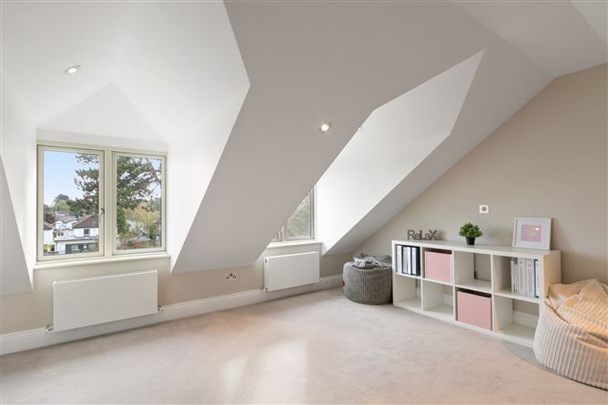 43 St Helen's Road, Booterstown, County Dublin