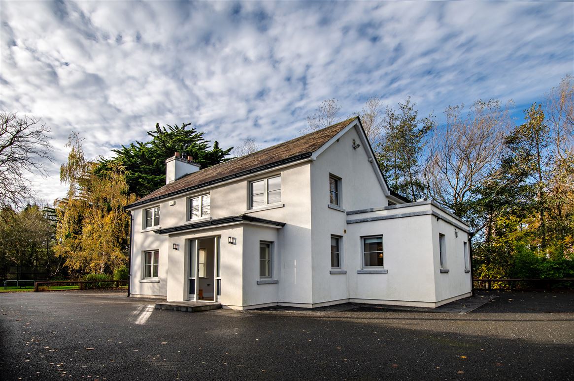 Whitechurch Road , Rathfarnham, Dublin 16