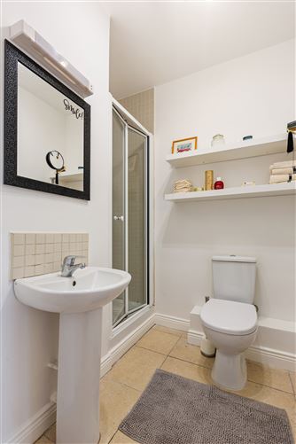 19 Castle Lawn, kilgobbin Wood,, Dublin 18, Dublin