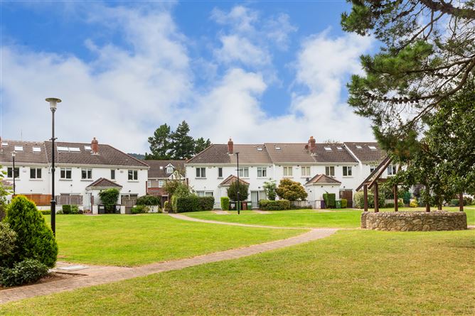 19 Castle Lawn, kilgobbin Wood,, Dublin 18, Dublin