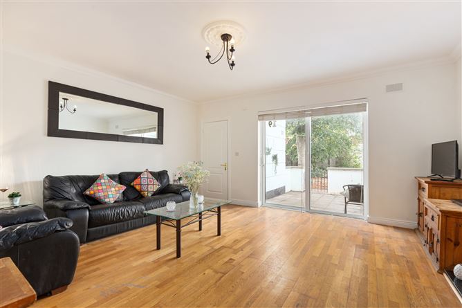 19 Castle Lawn, kilgobbin Wood,, Dublin 18, Dublin