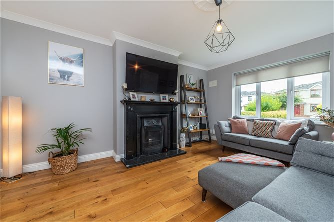 https://photos-a.propertyimages.ie/media/3/5/8/5019853/017901cf-2c82-4af3-b554-cf6b05b3ecae_l.jpg