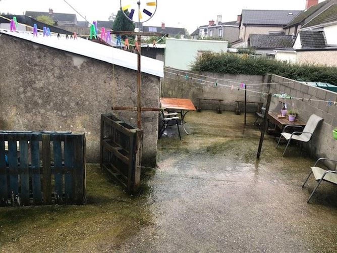43 St. Mary's Villas, Bunclody, Co. Wexford