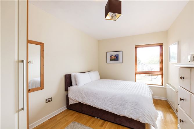 41 Oak Hall, The Hill, Malahide