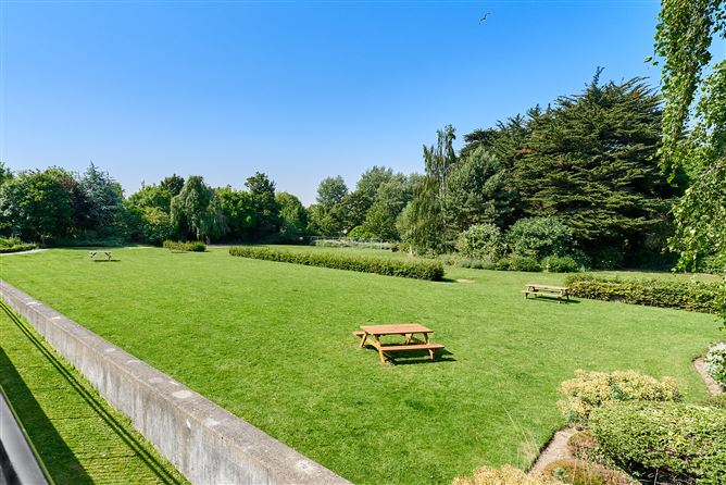 66 Block E, Bellevue, Islandbridge, Dublin 8