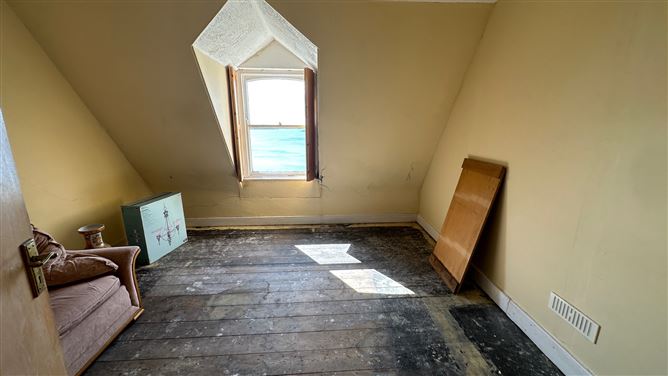 Charter House, 34 Harbour Row, cobh, co Cork , Cobh, East Cork