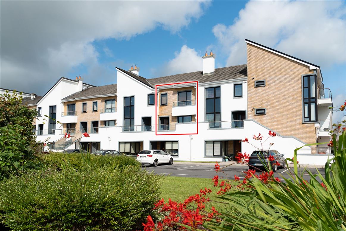 47 Abhainn na Ri, Oranmore, Galway