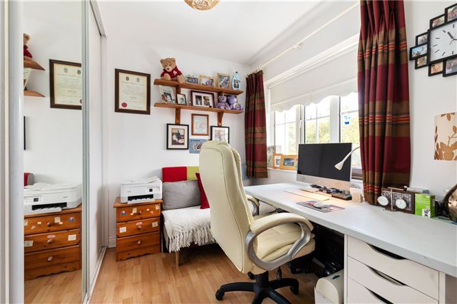 3 Cairn Hill, Westminster Road, Foxrock, Dublin 18