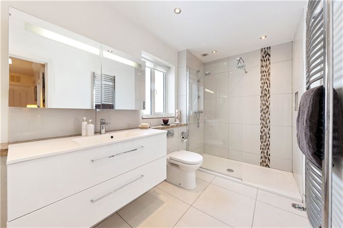 3 Cairn Hill, Westminster Road, Foxrock, Dublin 18