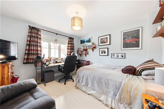 3 Cairn Hill, Westminster Road, Foxrock, Dublin 18