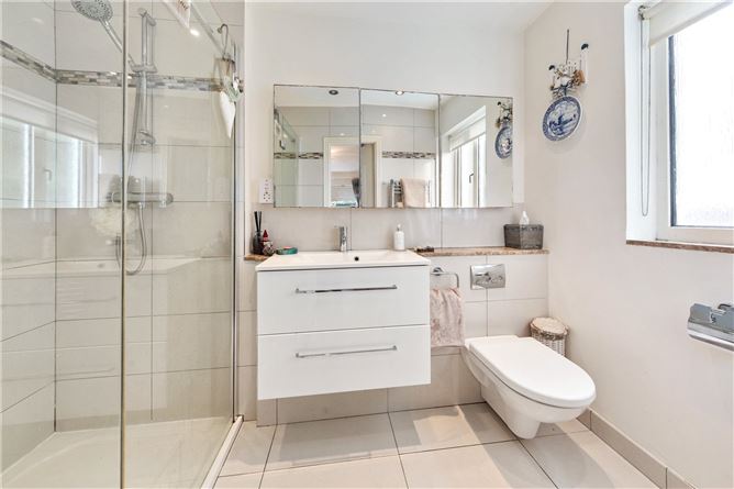 3 Cairn Hill, Westminster Road, Foxrock, Dublin 18