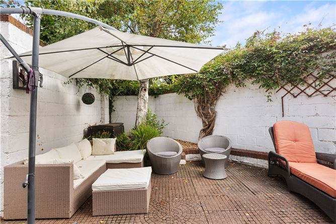 3 Cairn Hill, Westminster Road, Foxrock, Dublin 18