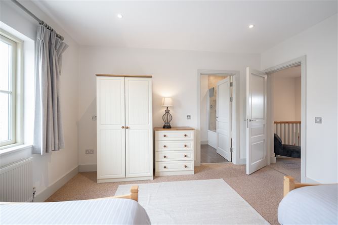 19 Oakwood Manor, Kenmare, Co. Kerry