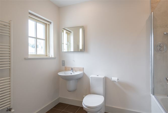 19 Oakwood Manor, Kenmare, Co. Kerry