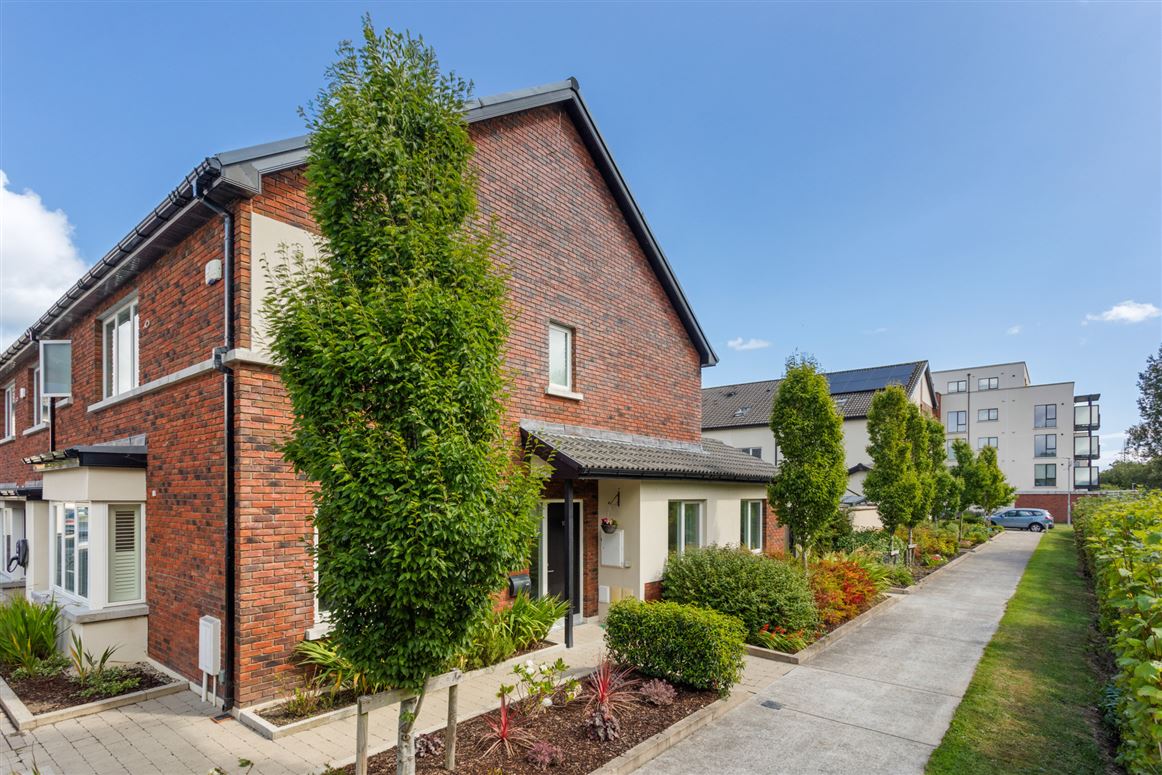 19 Larkfield View, Clay Farm, Leopardstown, Dublin 18