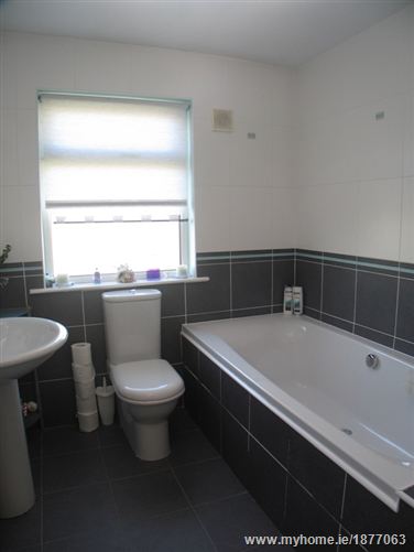 10 Park Road, Baroda Court, Newbridge, Co. Kildare