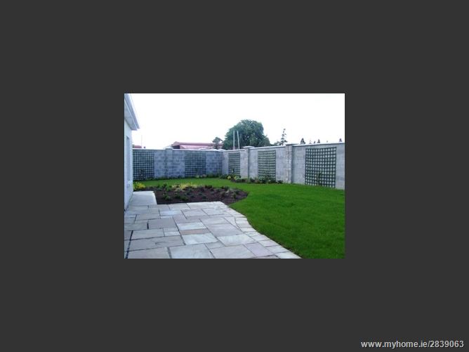 7 Beanta Na Bhearu Cois Bhearu, Athy, Kildare