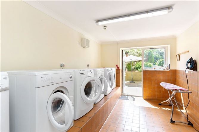 6 Arranmore, 13/17 Pembroke Road, Ballsbridge, Dublin 4