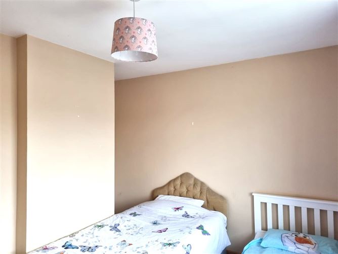9 Collins Park, Abbeyfeale, Co. Limerick