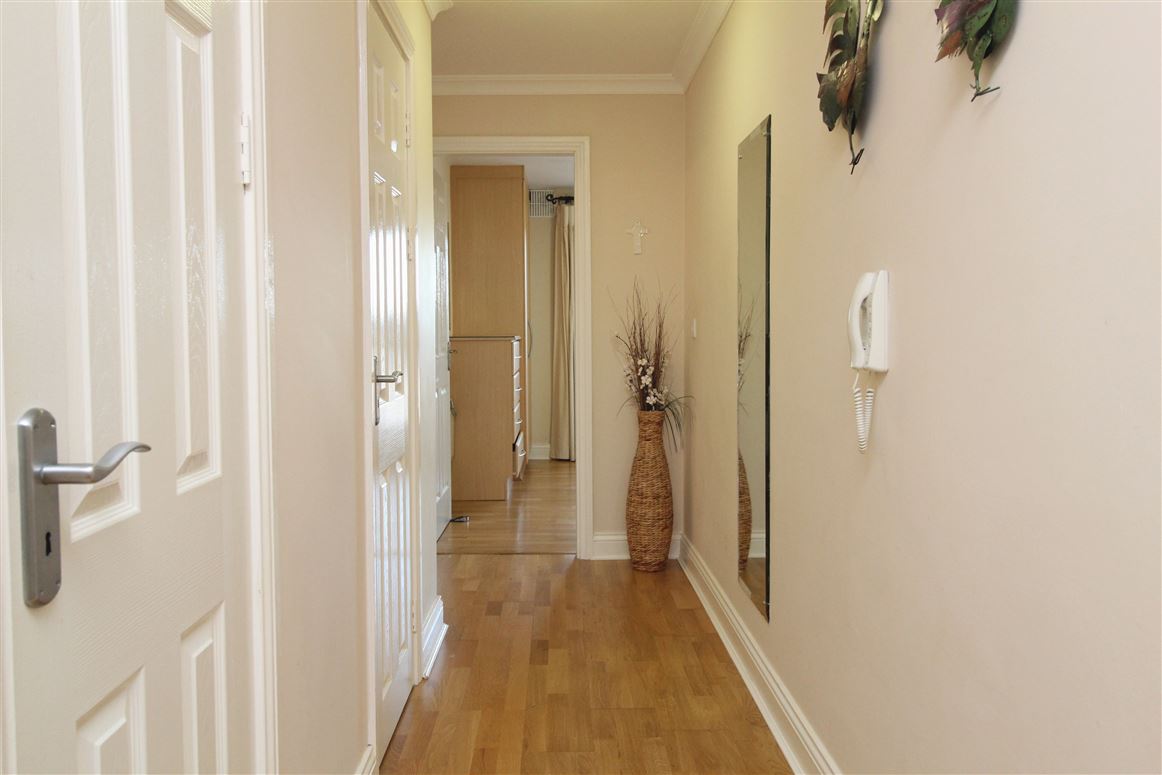 9 Roscam House, Roscam, Galway