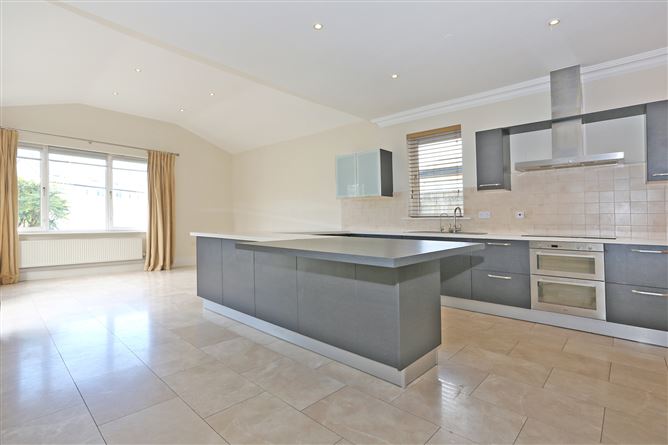 89 Cois Sruthain, Croom, Co. Limerick