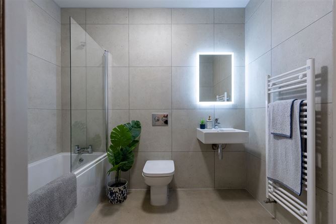 https://photos-a.propertyimages.ie/media/3/6/0/4915063/ffe94f25-13cb-4de3-844c-532b7fc3fe8a_l.jpg