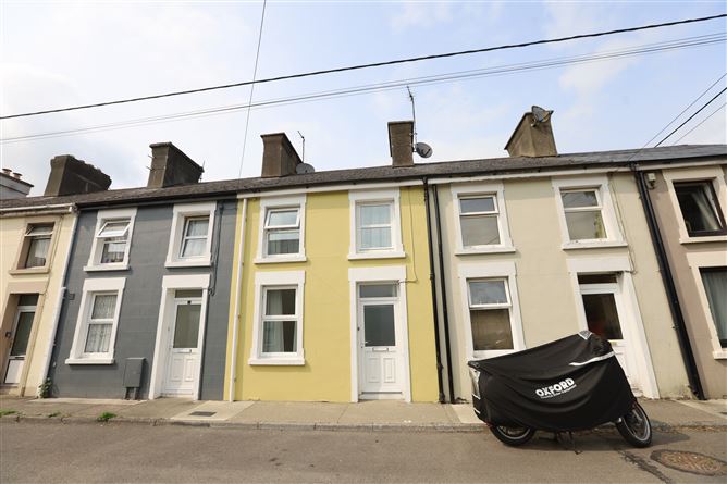 8 Artisans Buildings, Watergate Street, Bandon, Cork