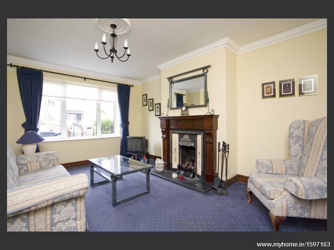 53 Woodside, Rathfarnham, Dublin 14