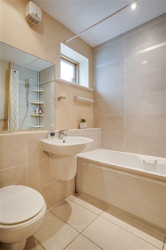12 Ros Mor View, Scholarstown Road, Dublin 16