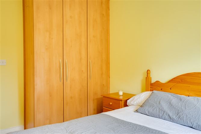 12 Ros Mor View, Scholarstown Road, Dublin 16