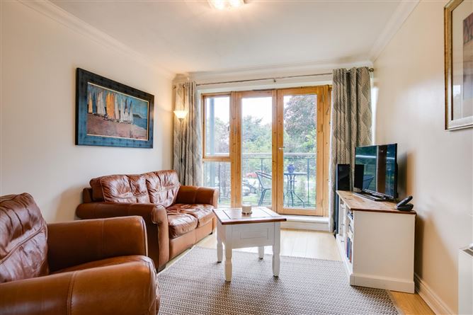 12 Ros Mor View, Scholarstown Road, Dublin 16