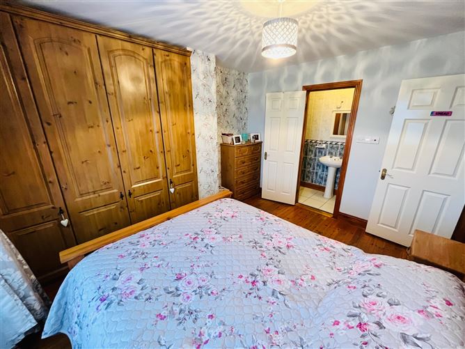 22 An Duiche Scallagheen, Tipperary Town, Tipperary