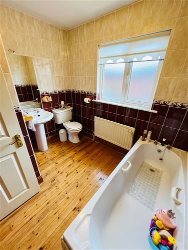 22 An Duiche Scallagheen, Tipperary Town, Tipperary