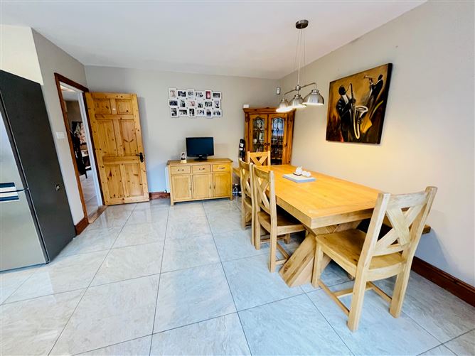 22 An Duiche Scallagheen, Tipperary Town, Tipperary