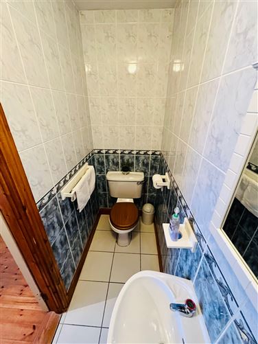 22 An Duiche Scallagheen, Tipperary Town, Tipperary