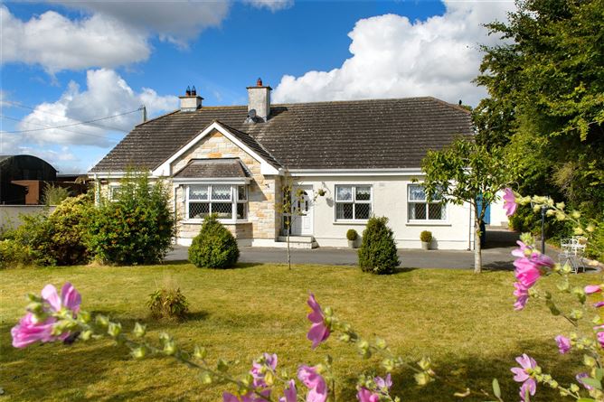 Main image for Maple Cottage, Clonagh West, Tullamore, Co. Offaly