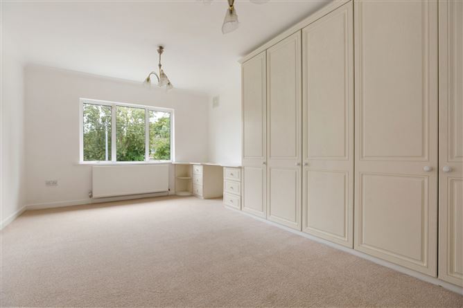 Tanglin, Newtownpark Avenue, Blackrock, Co. Dublin