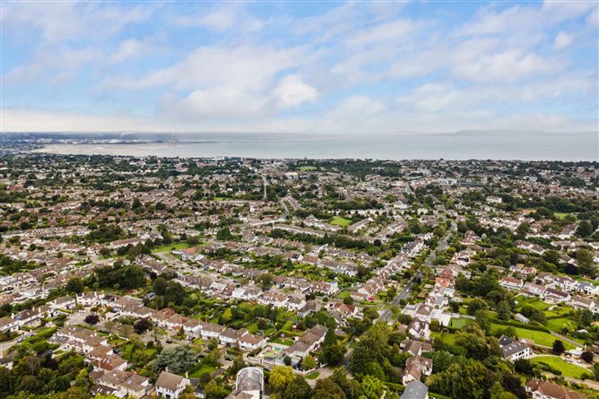 Tanglin, Newtownpark Avenue, Blackrock, Co. Dublin