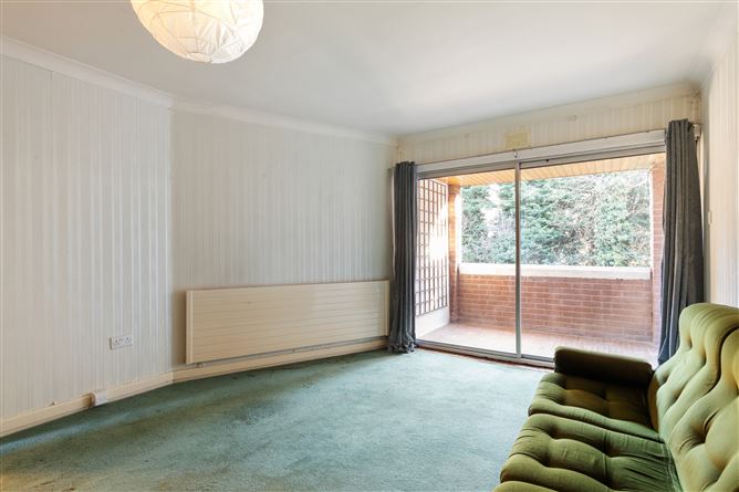 76 Cherbury Court, Booterstown Avenue, Booterstown, County Dublin