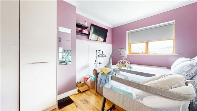 16 Deerpark Square, Kiltipper, Dublin 24