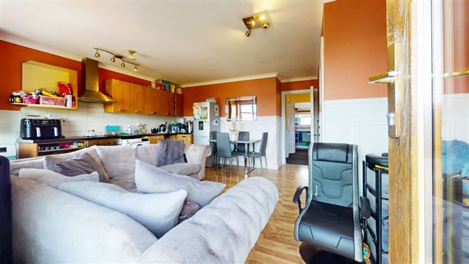 16 Deerpark Square, Kiltipper, Dublin 24