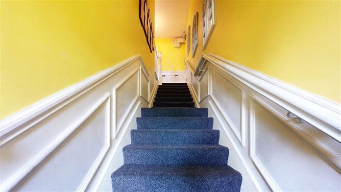 16 Deerpark Square, Kiltipper, Dublin 24