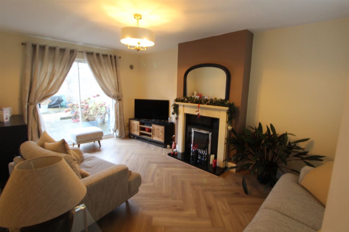 13 Chapel Farm Place, Lusk