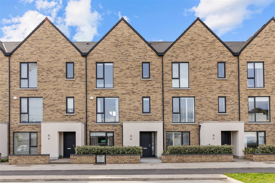 6 Woodbrook Avenue, Dublin Road, Shankill, Co. Dublin