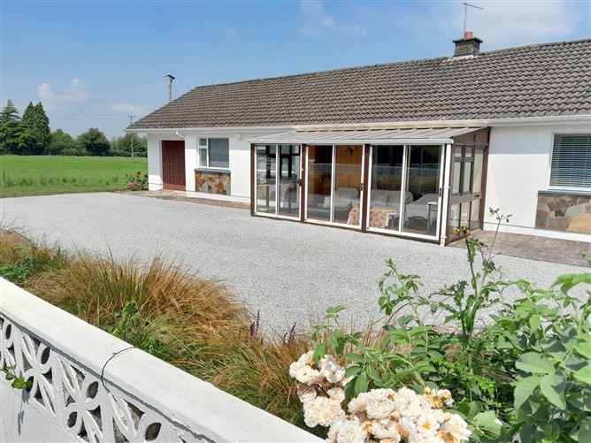 Photo 18 of 21 — Ballydague, Ballyhooly, Co. Cork.