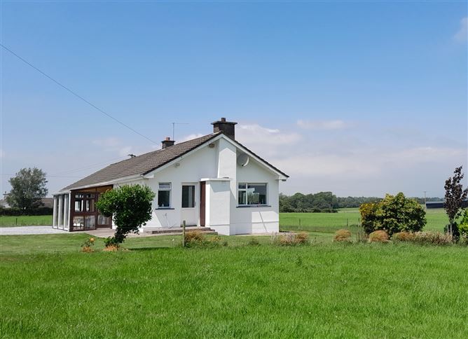 Photo 20 of 21 — Ballydague, Ballyhooly, Co. Cork.