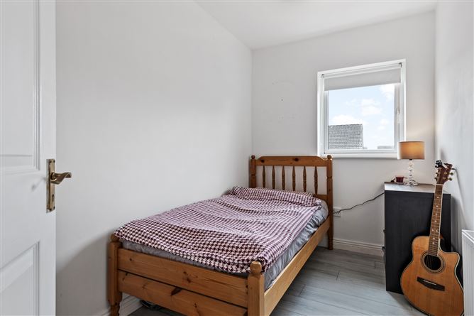 Photo 17 of 24 — 6 Fairfields Close, Adamstown, Co. Wexford