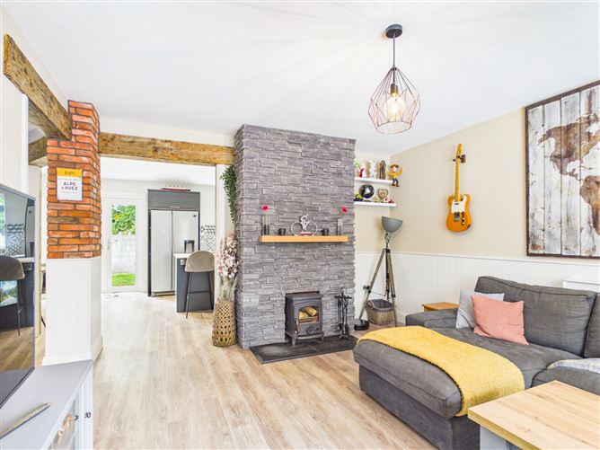 8 Ard Carraig, Dublin Road, Thurles, Co. Tipperary