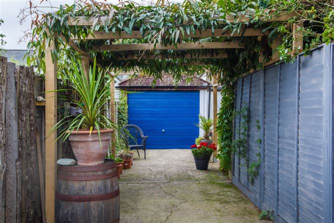 481 Collins Avenue, Whitehall, Dublin 9